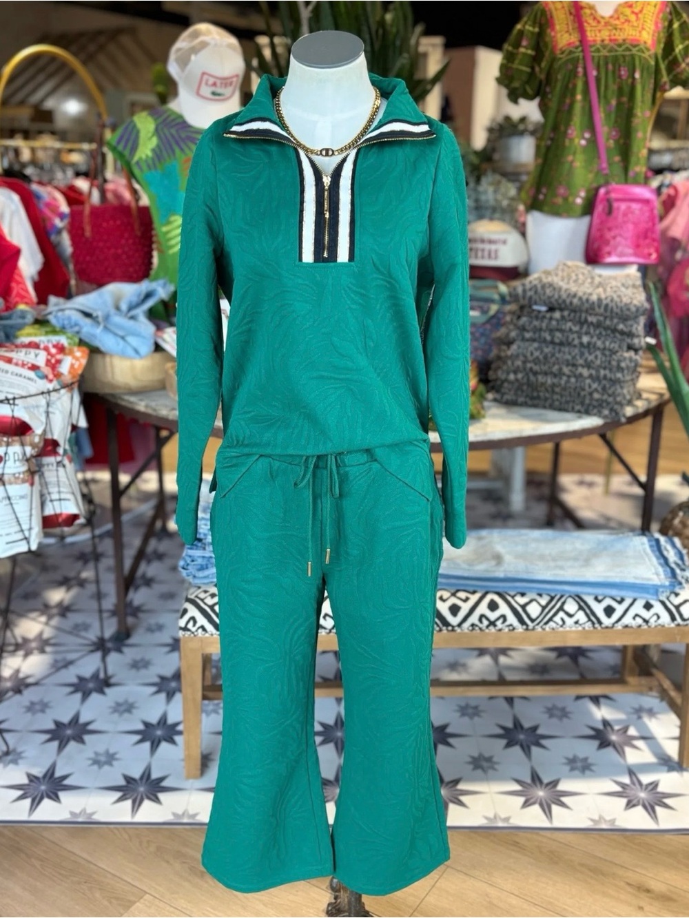 Emerald Green Patterned Knit Cropped Set